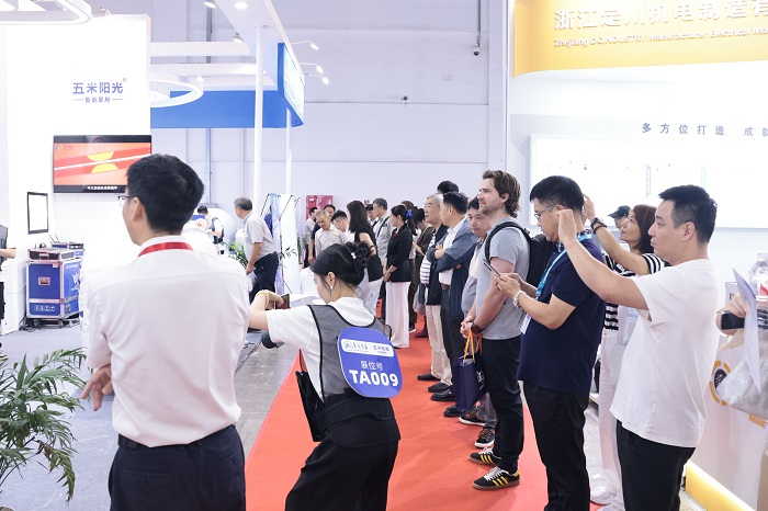 医博会现场.jpg 医博会现场.jpg